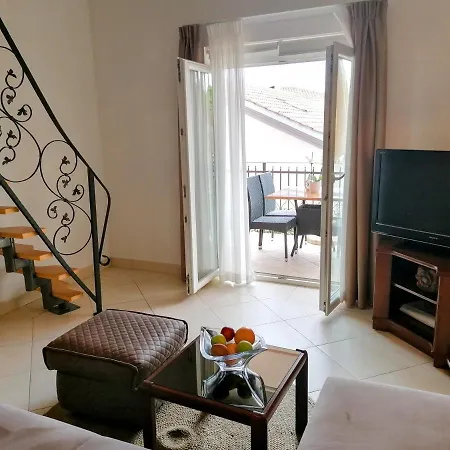 Marid 公寓 奥帕提亚