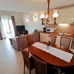 Apartament Marid *