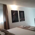 Marid Apartament *